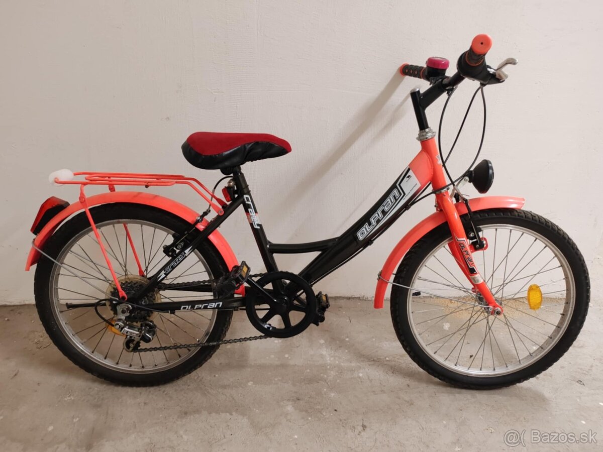Detsky dievčenský bicykel