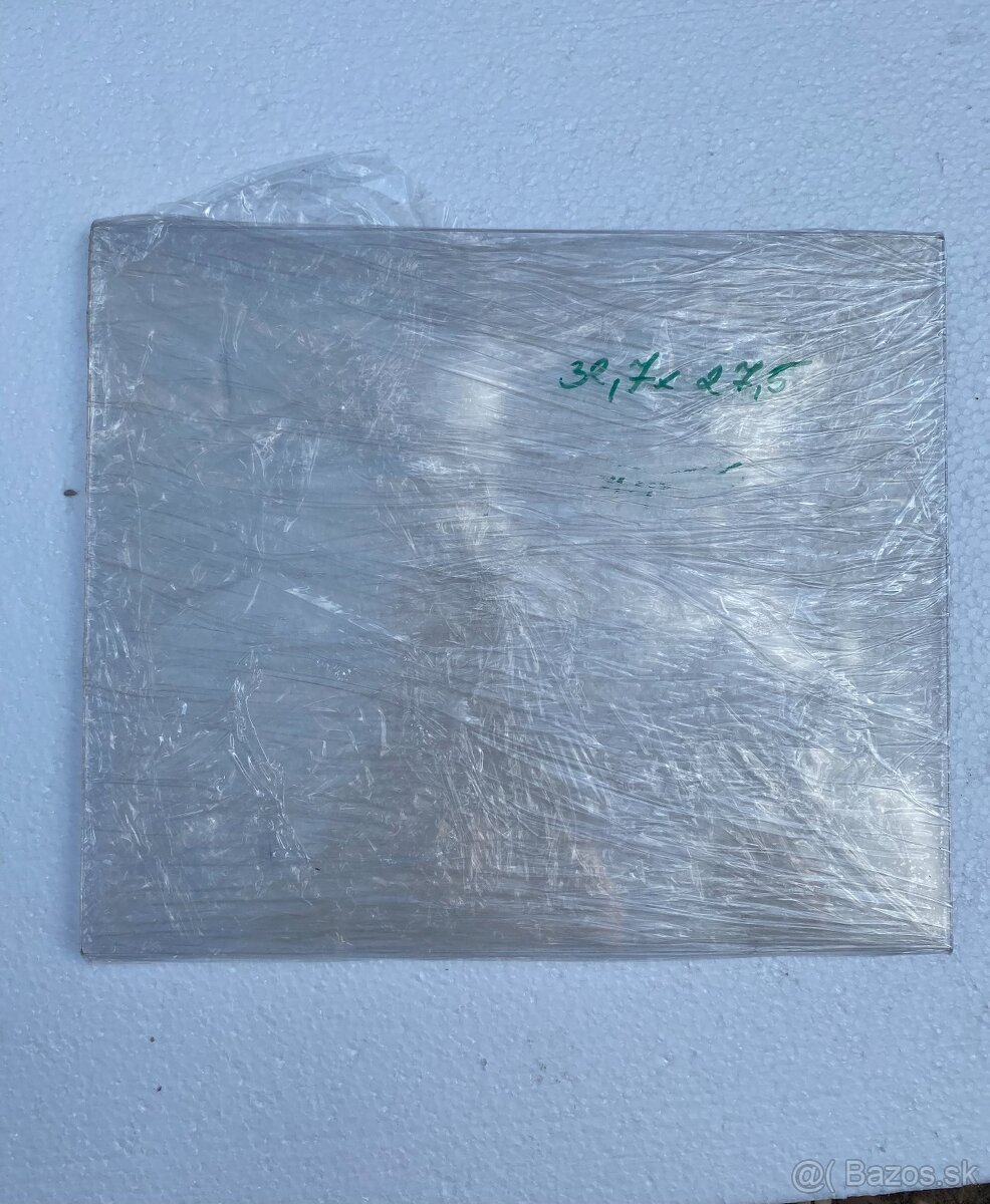 Sklo Krbové sklo 4 mm hrube 800°C