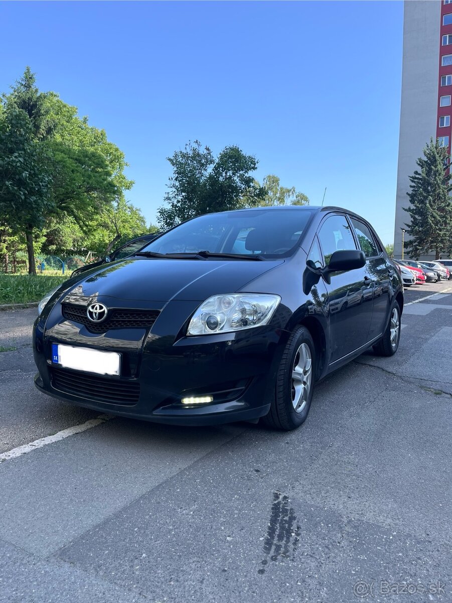 Toyota auris 1.3vvti 73kw
