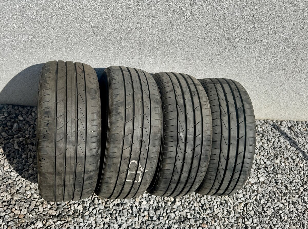 Letné komplety 205/55 R16 Runflat - plechový disk