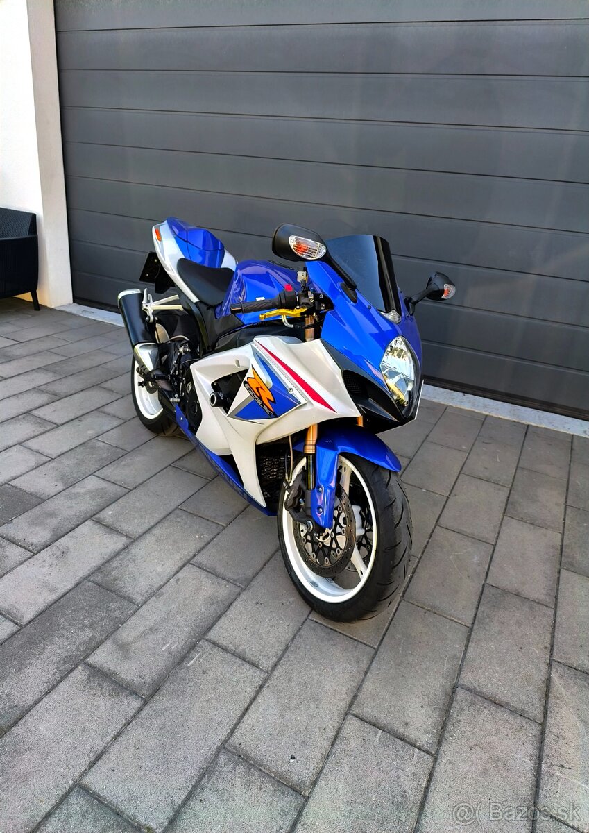 Suzuki GSX-R 1000 K8