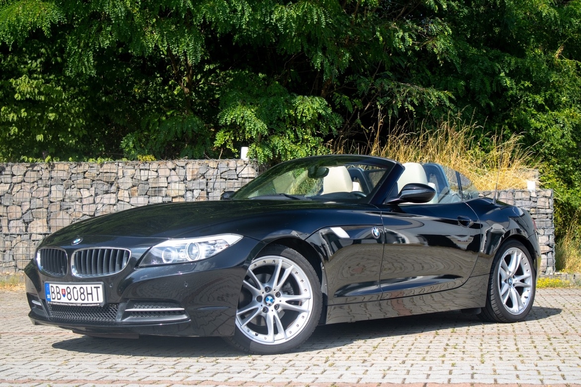 BMW Z4 Cabrio /AJ NA SPLATKY/