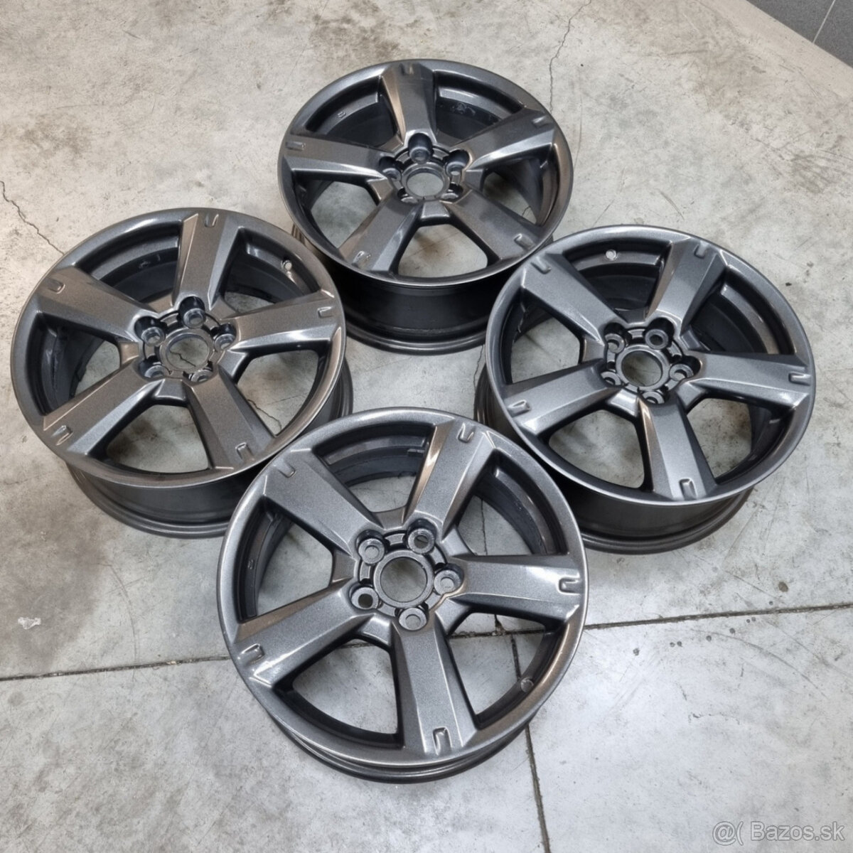 Hliníkové Toyota disky 5x114,3 R17 7J ET45