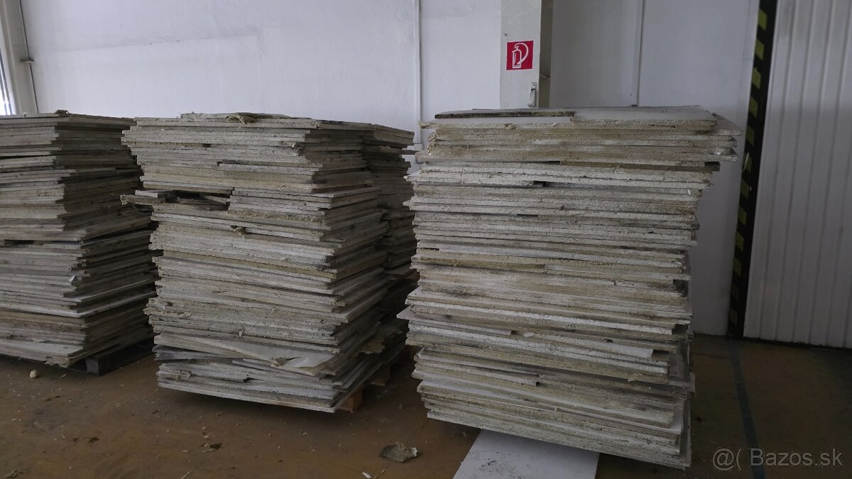 Darujem za odvoz izolaciu