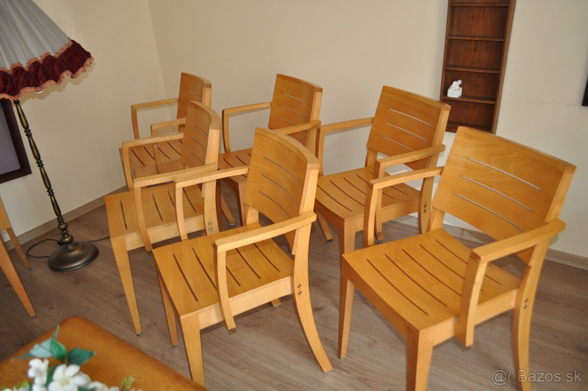 Lacné drevené stoličky