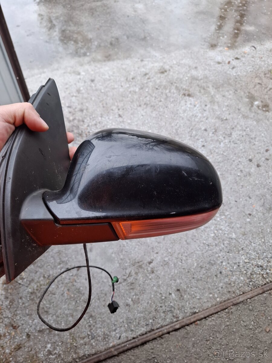 Spätné zrkadlo golf 5