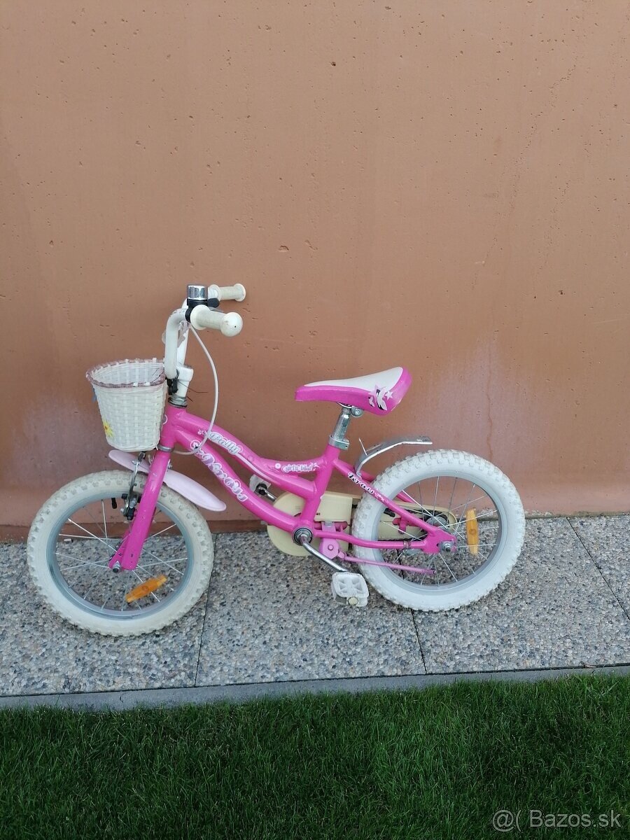 DIEVČENSKÝ BICYKEL 22e