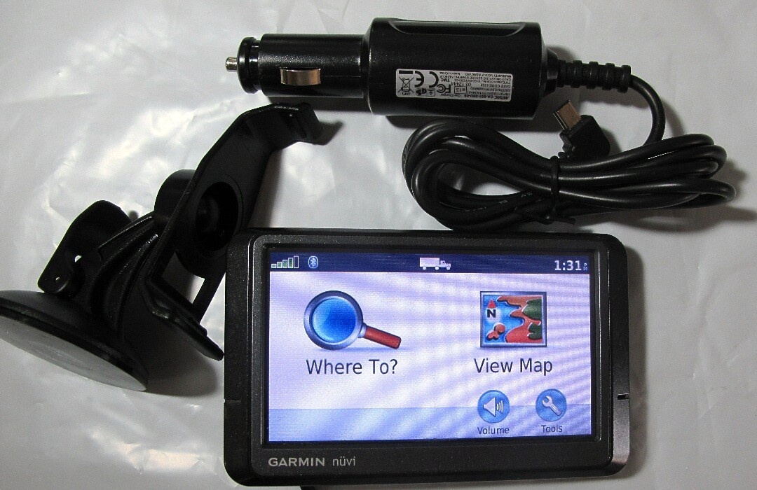 Navigácia pre TIR GPS GARMIN NUVI 465 s mapou pre rok 2025.