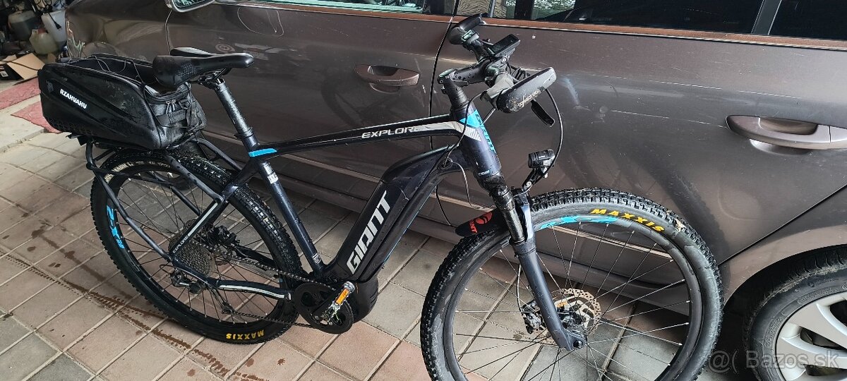 Elektrobicykel Giant