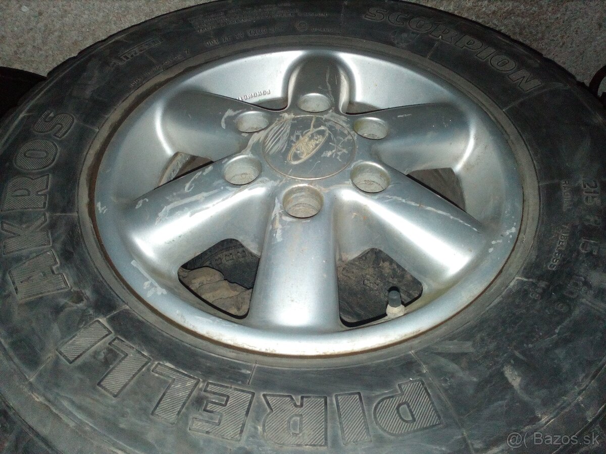 Nissan terrano ford maverick