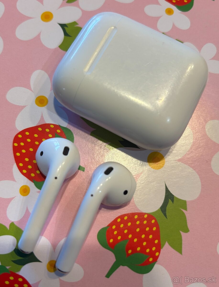 🎧 Predám Apple AirPods (1. generácia) s nabíjacím puzdrom –