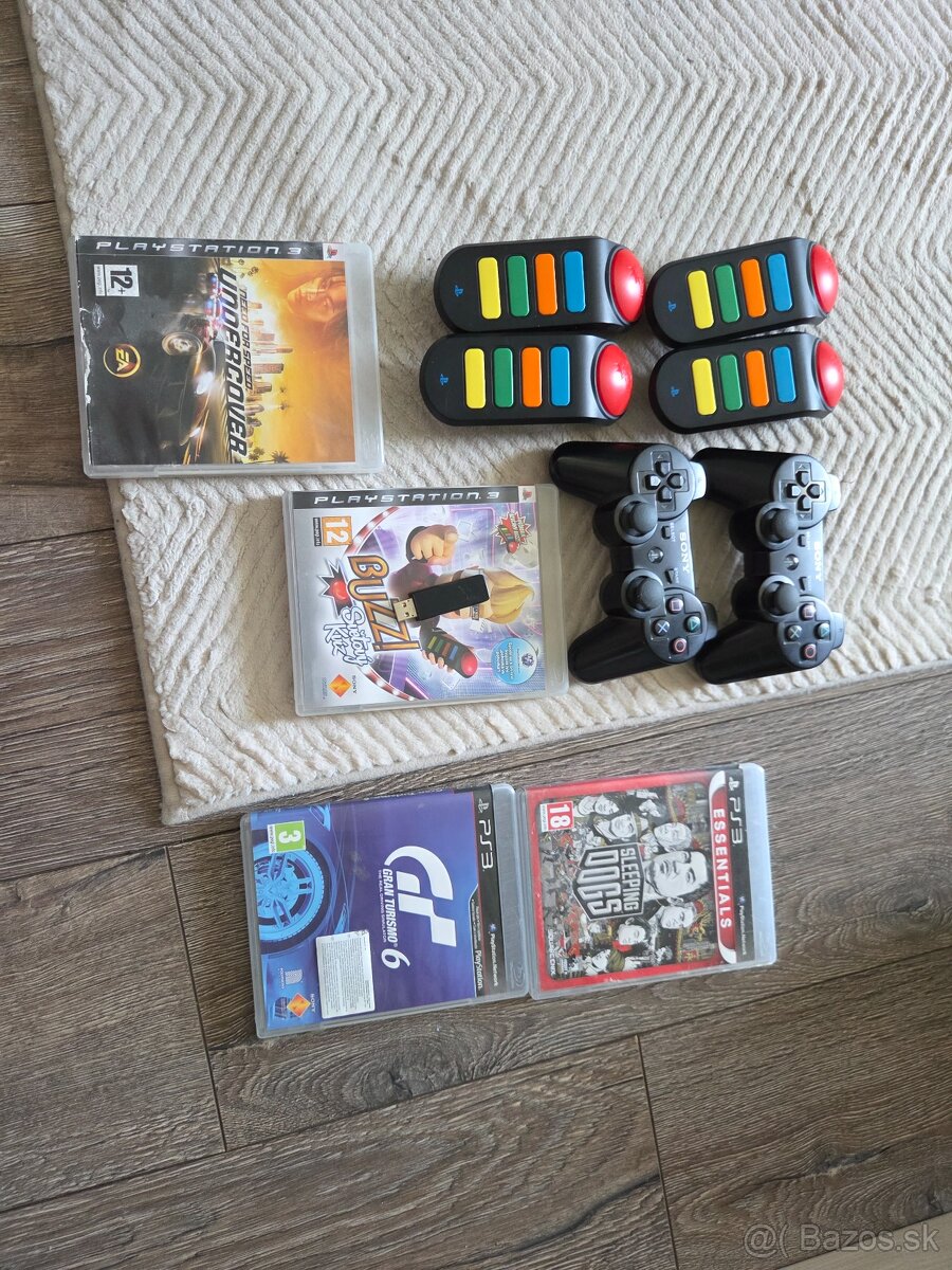 Sony PS3 slim + 3 hry + Buzz Svetovy Kviz