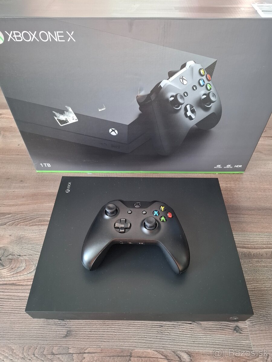 XBOX ONE X + KINECT