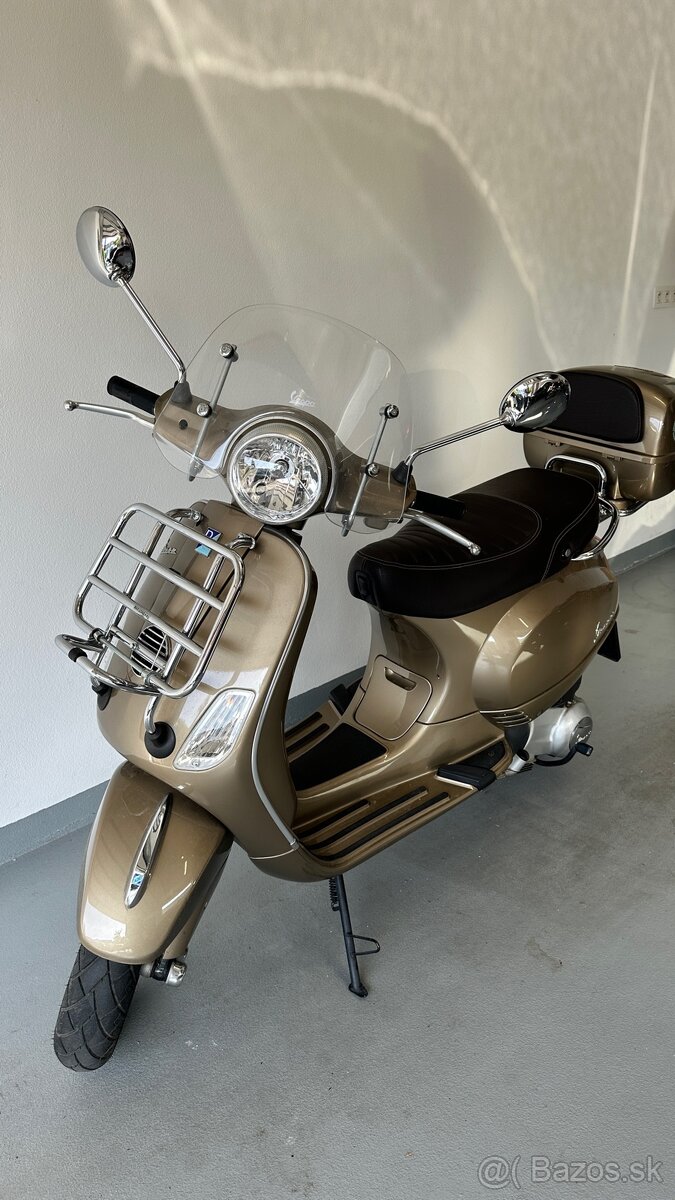 VESPA LX 125ie Touring