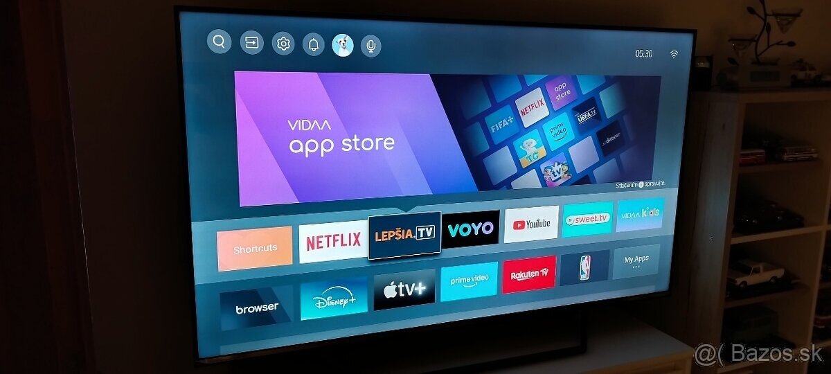 Predám ako nový 55" (139 cm) QLED 4K SMART TV HISENSE 55U7Q