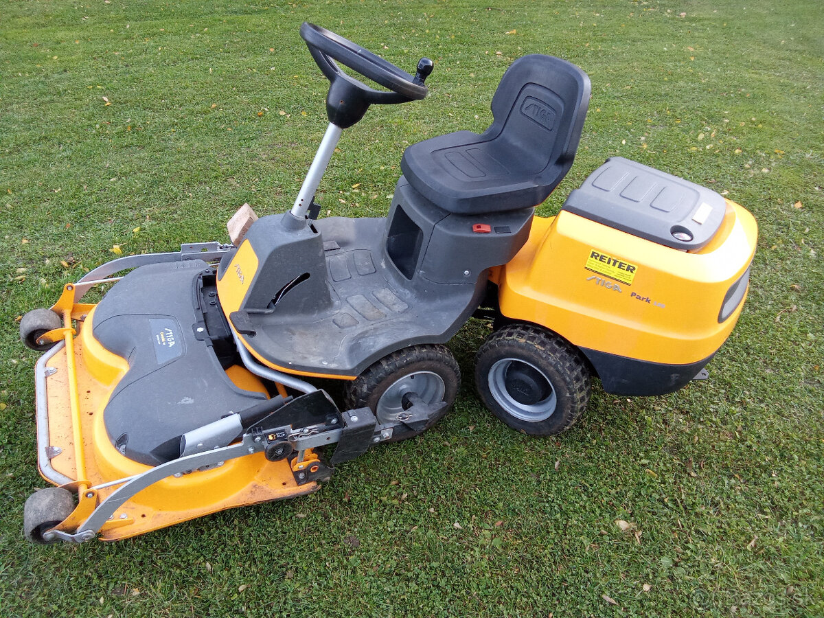 Stiga Park r.v.2017 briggs stratton top stav mulčovač