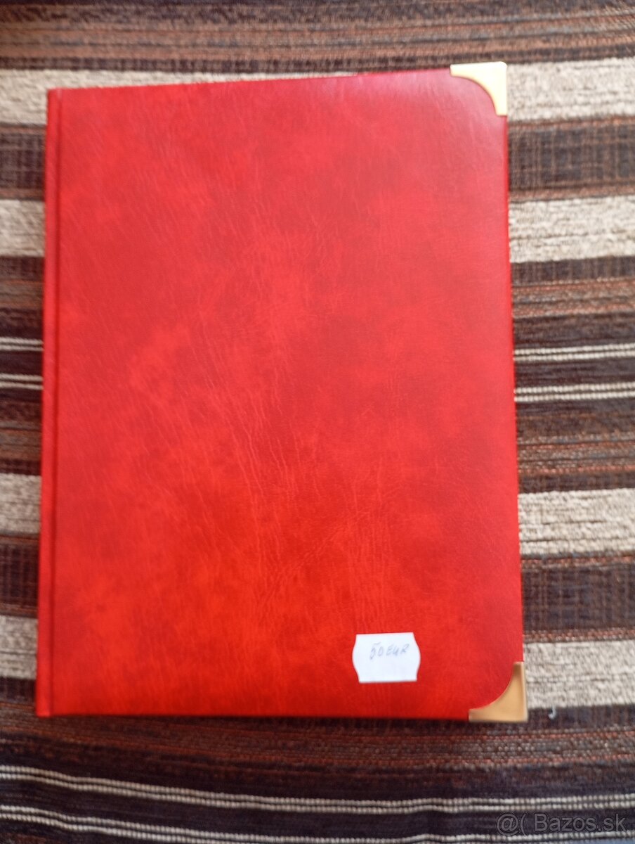 Album známok fauna a flóra.