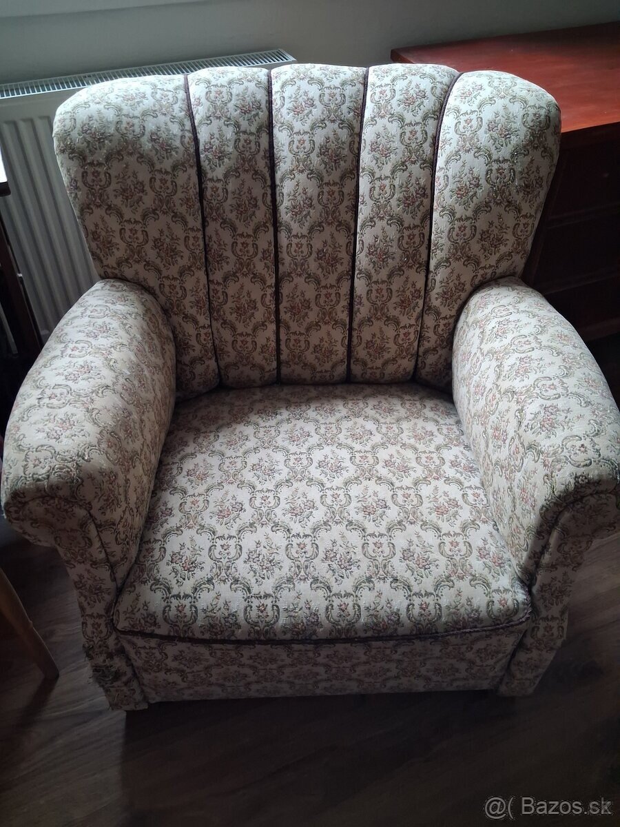 Starožitné kreslá dohodou