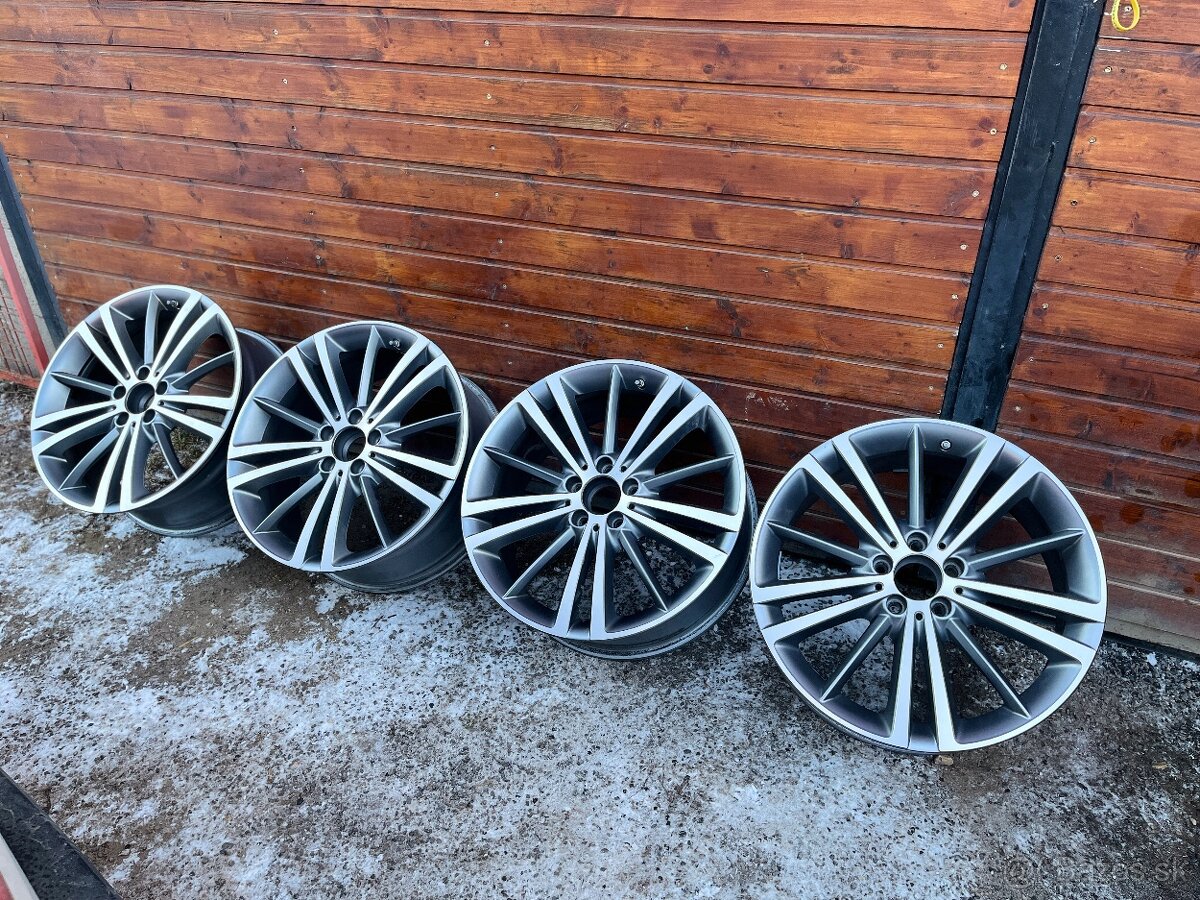 Mercedes 5x112 r19 originál