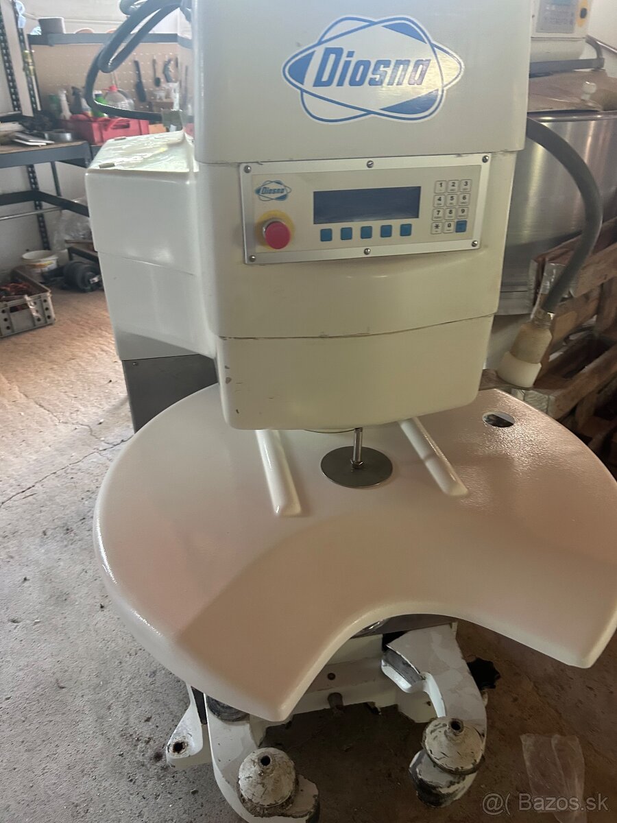 Miesič cesta Diosna SPV 120 AF/T