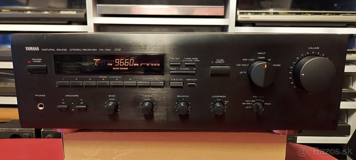 Predám receivery Yamaha