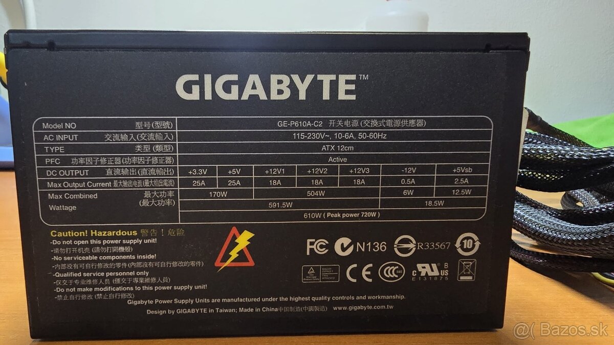 GIGABYTE Superb 720