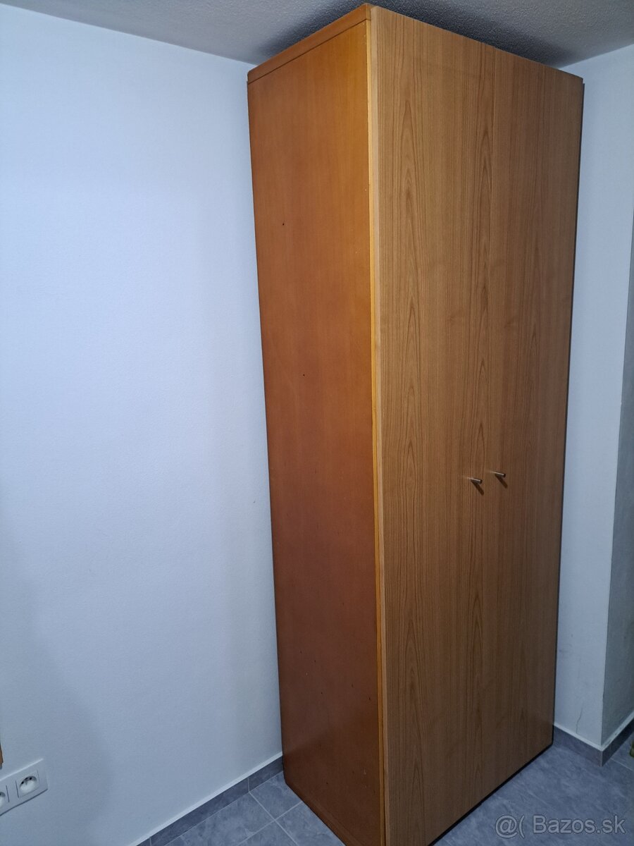 Skriňa