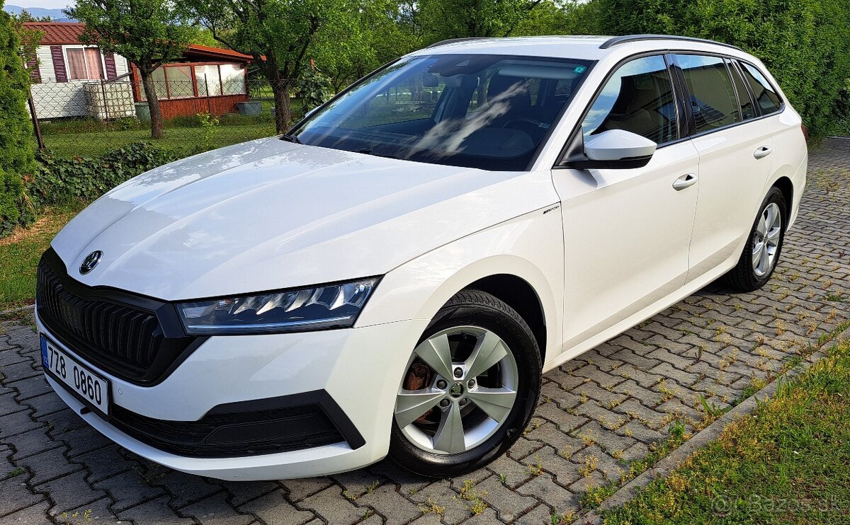 Škoda Octavia kombi 4, 10/2020, kamera, keyless, navigace
