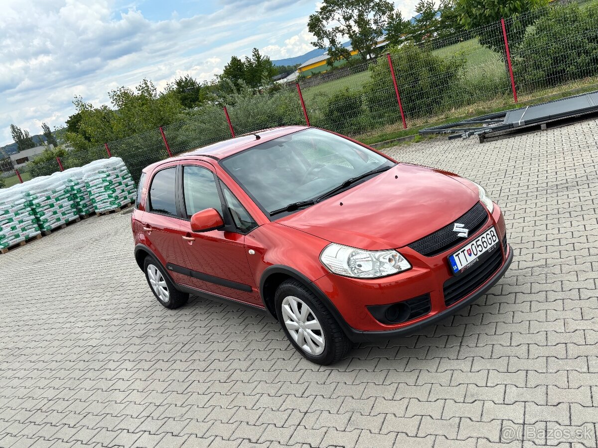 Suzuki SX4