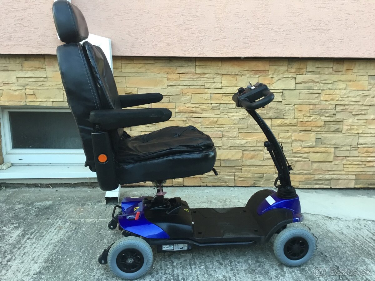 ELEKTRICKÝ INVALIDNÝ VOZÍK STRIDER ST1