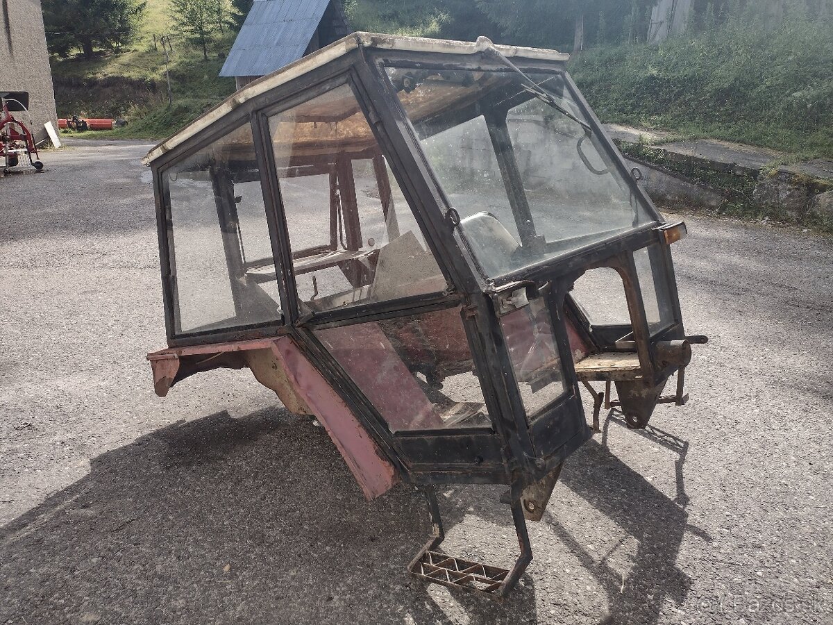 Kabina zetor