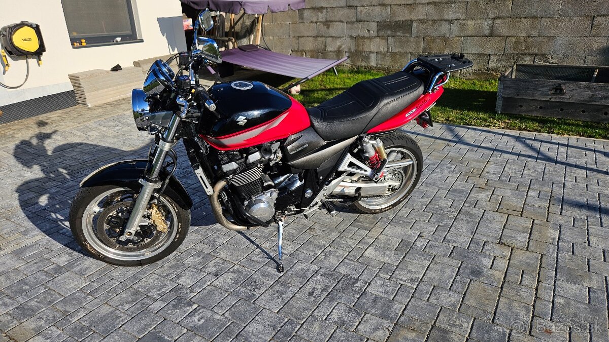 Suzuki GSX 1400