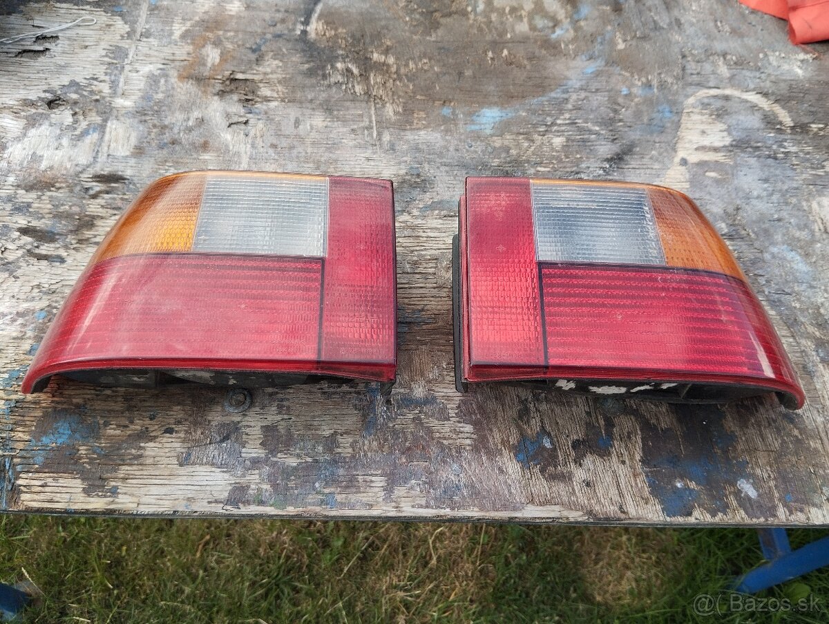 Predám zadné svetlá na Seat Ibiza II r.v. 1993-2002