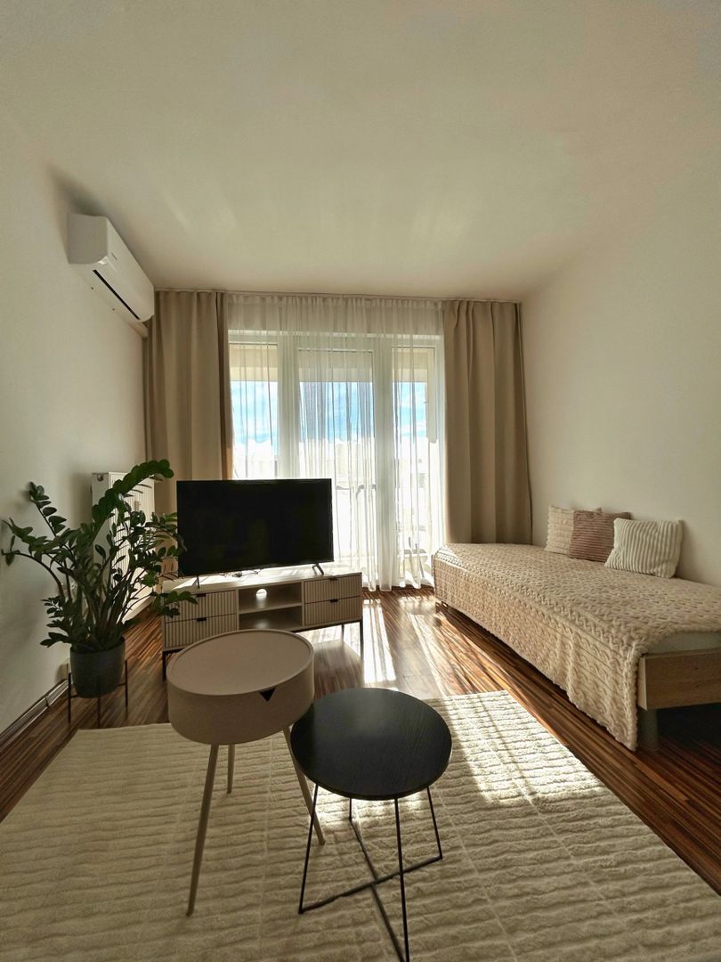 Na prenájom zariadený 2 izbový byt balkón Hospodárska Trnava