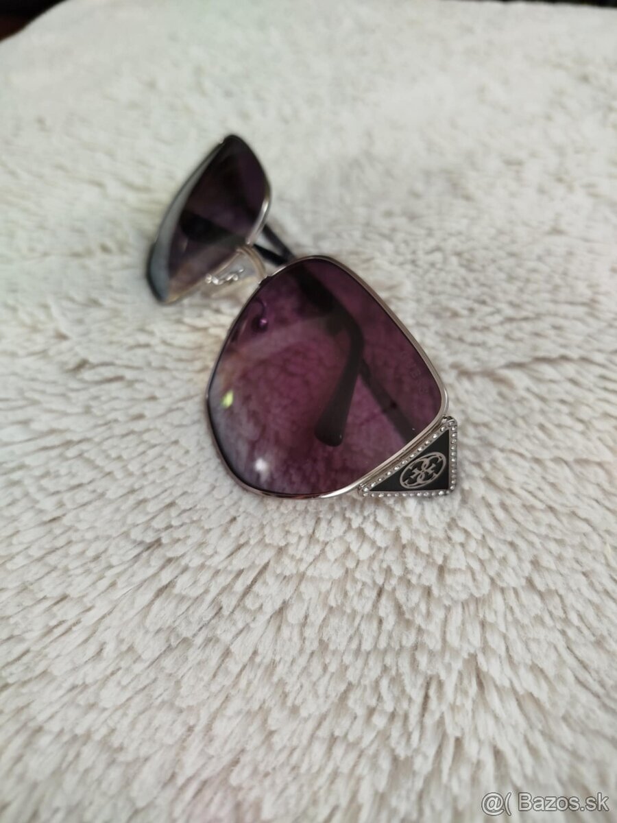 Guess okuliare slnečné