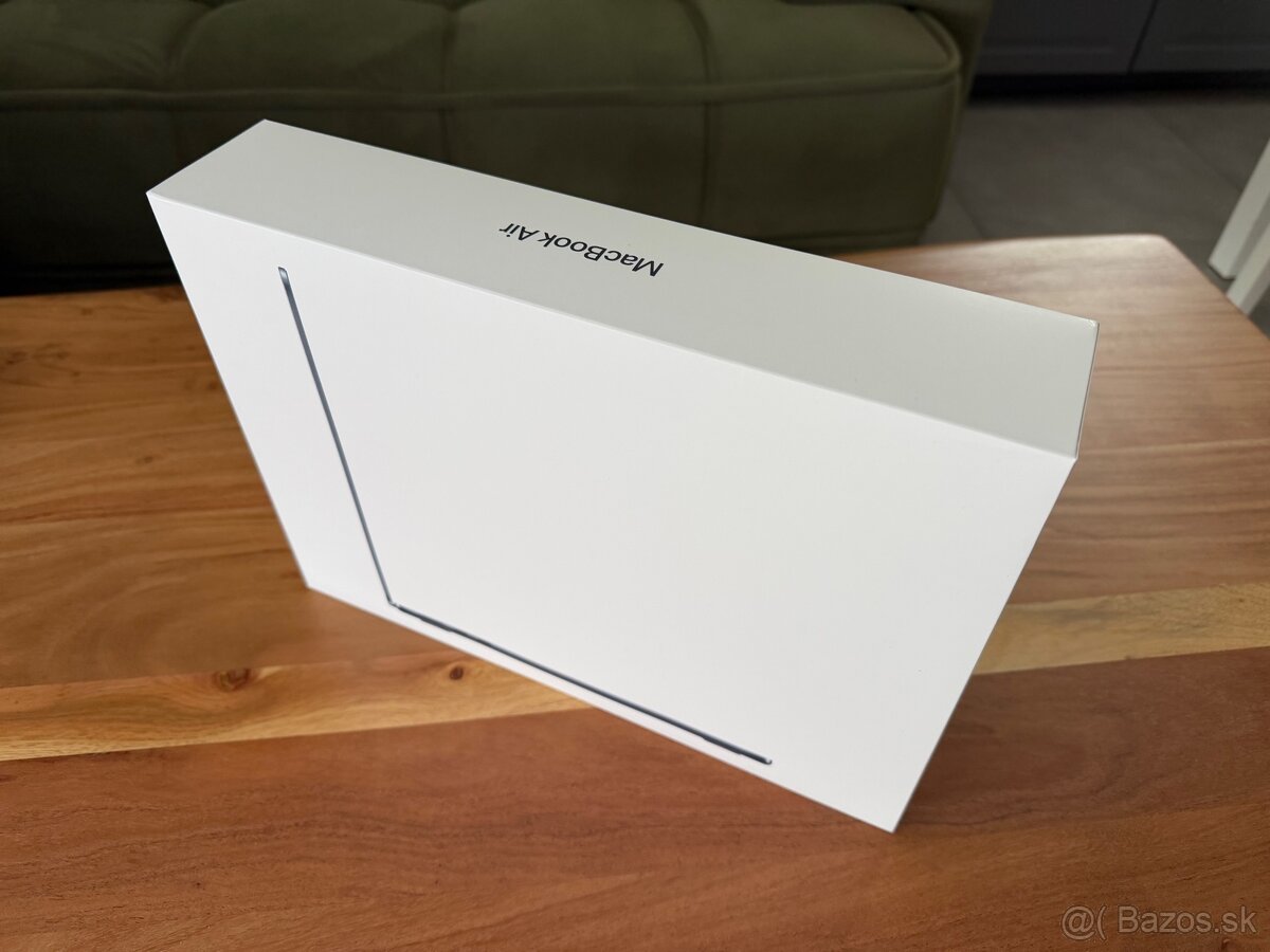 Macbook Air M4 / 16GB RAM / 512GB / 13” / Nerozbalený