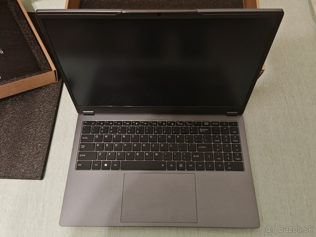 Notebook 2 in 1 Ninkear YBOOK15 16GB 512GB (Stav nového)