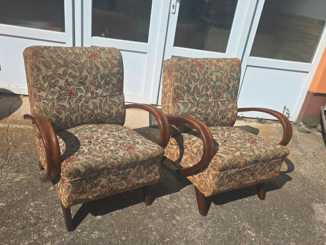 Starožitné kreslá