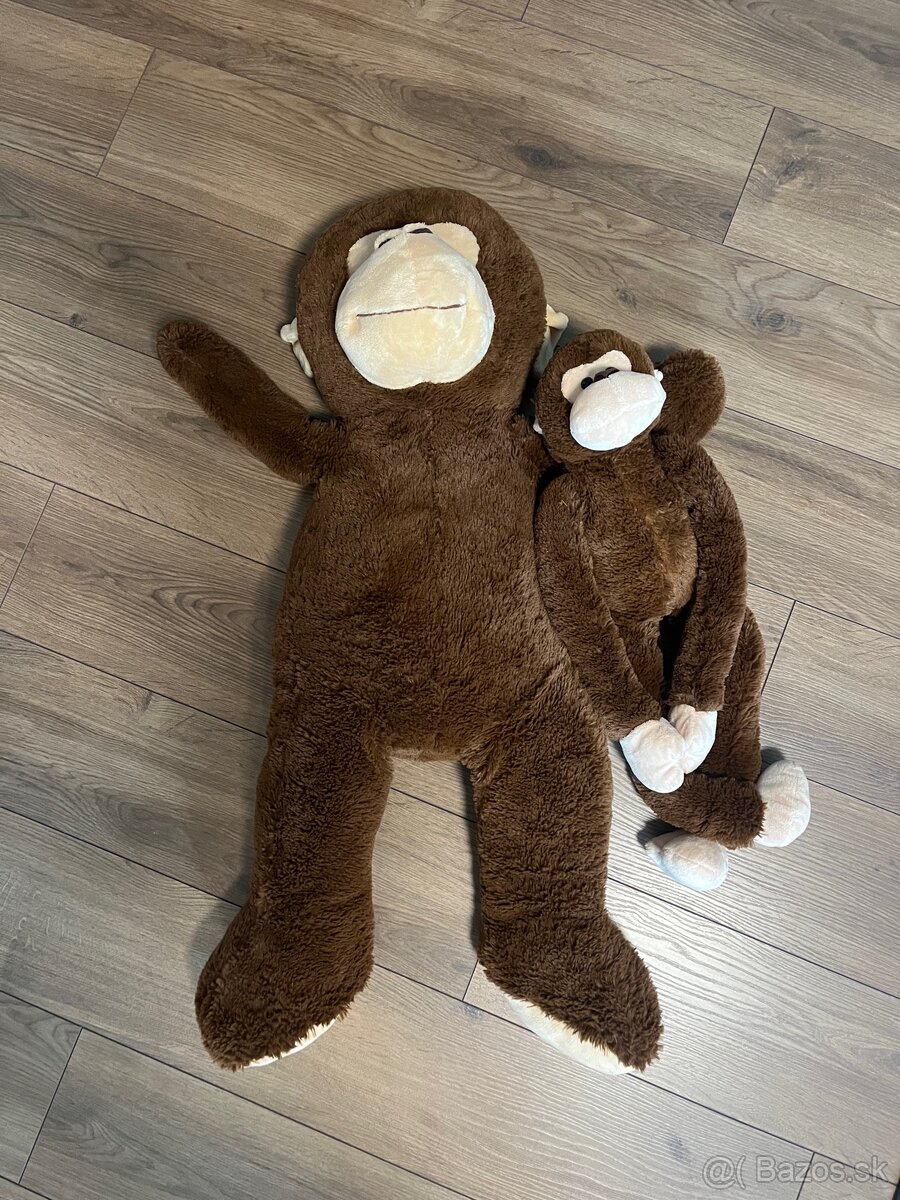 Velka plysova opica