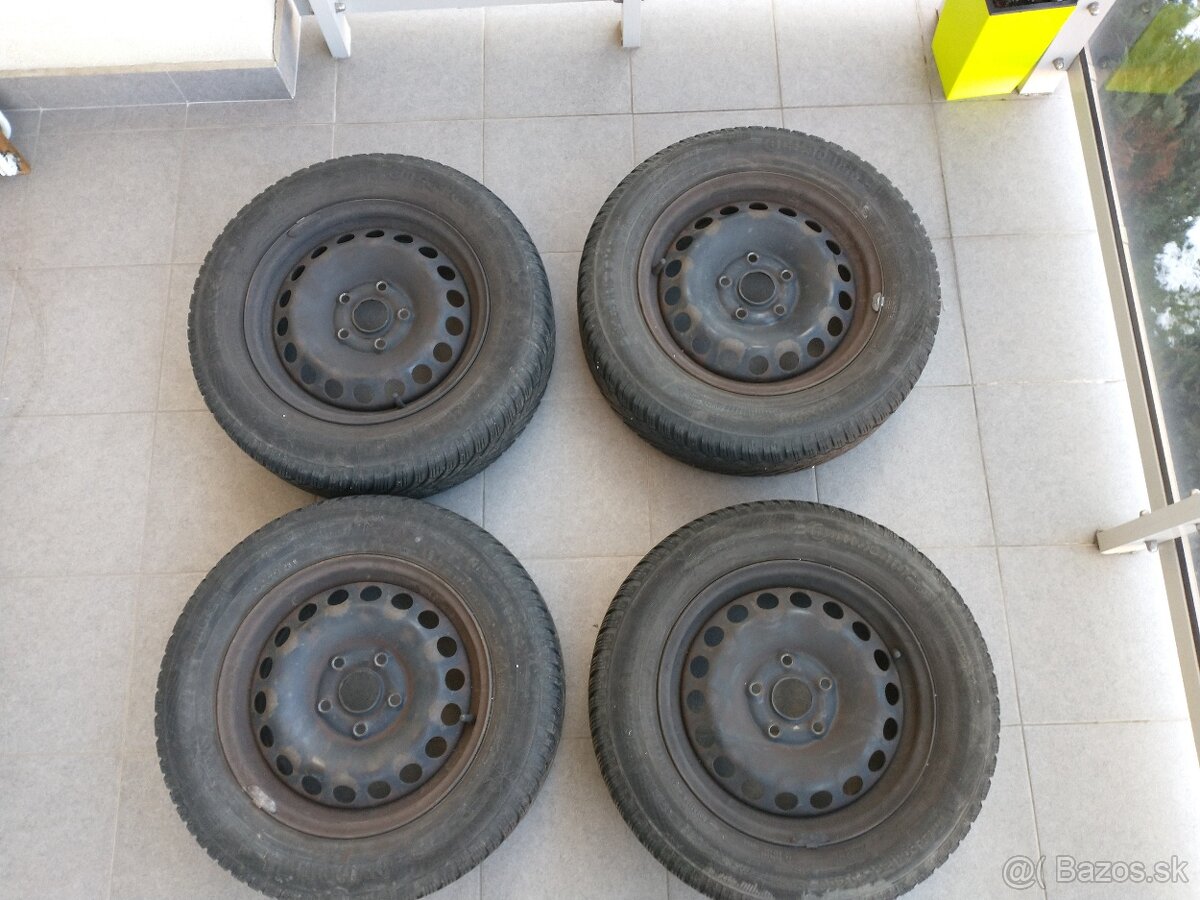 Zimné pneumatiky Continental na plechových diskoch