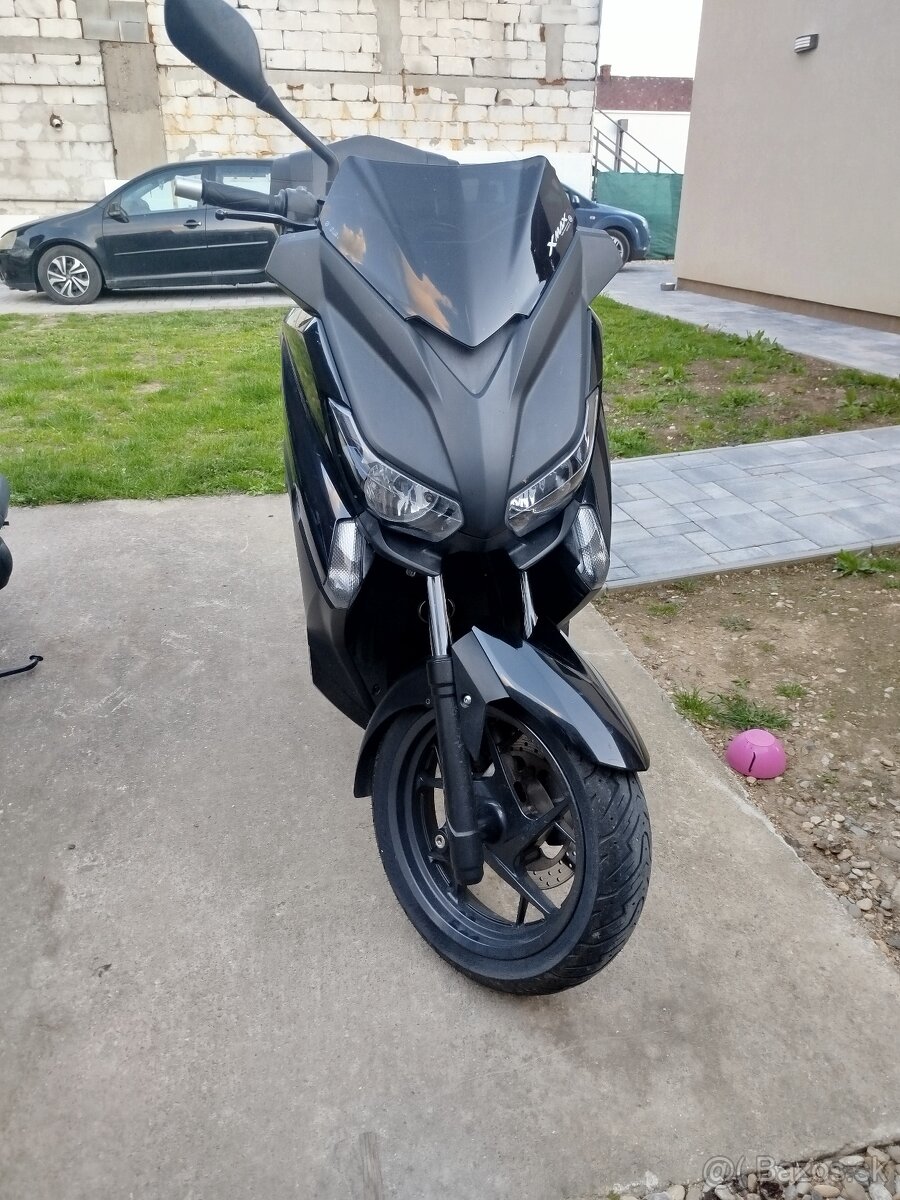 Yamaha x-max 125