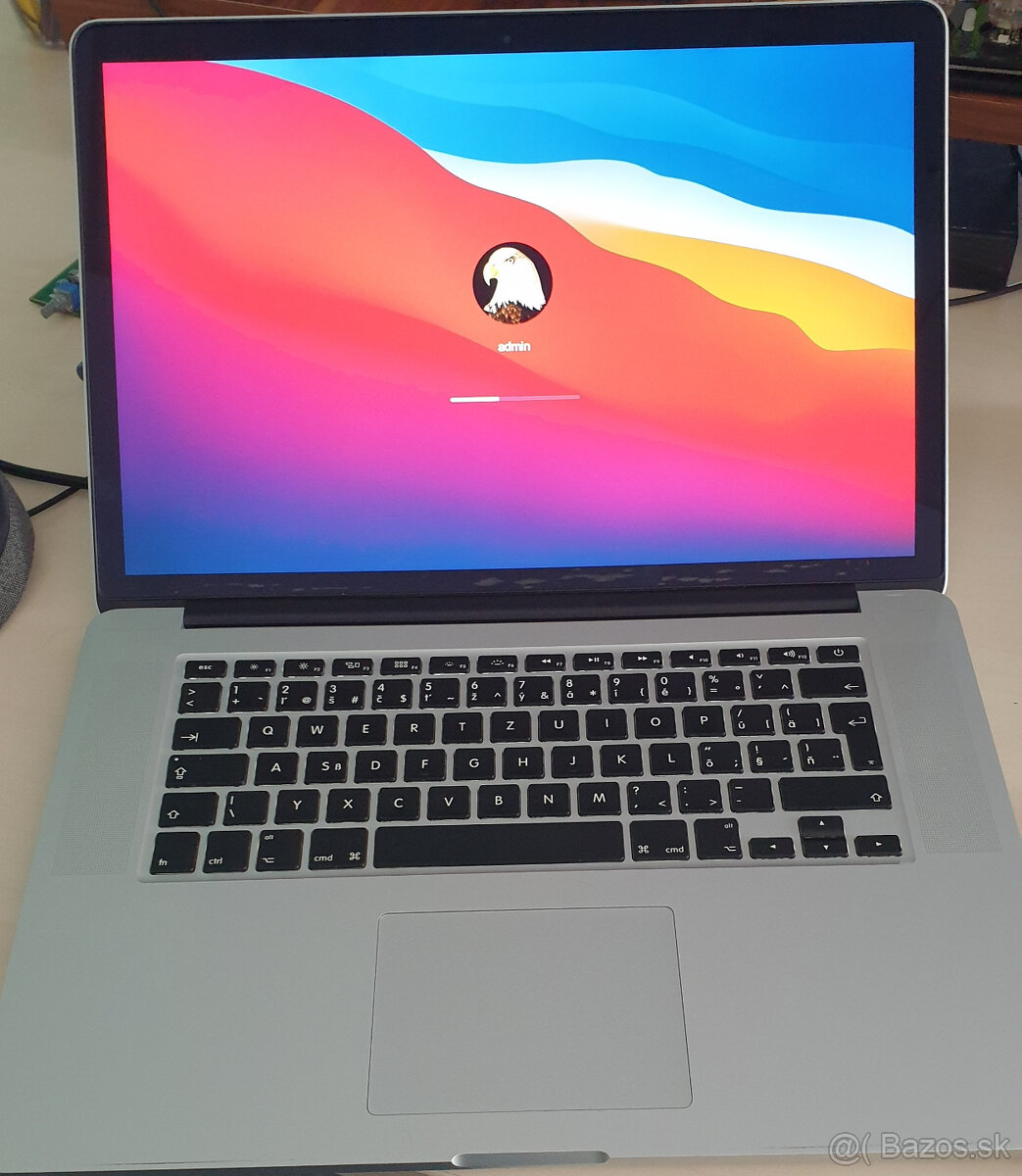 MacBook Pro 15.4" A1398 2015 i7 16G 512G