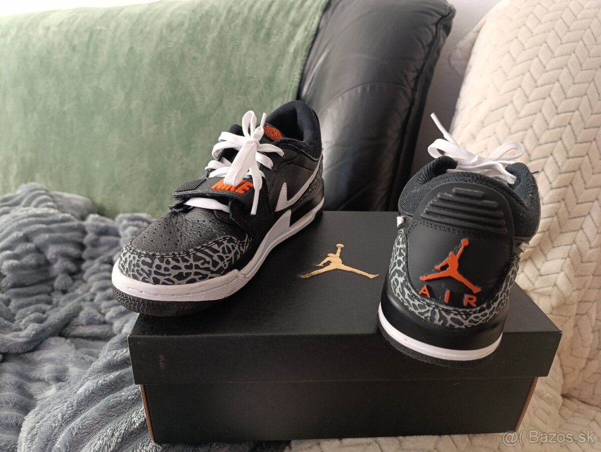 Predám tenisky AIR JORDAN legacy 312 LOW veľkosť 40