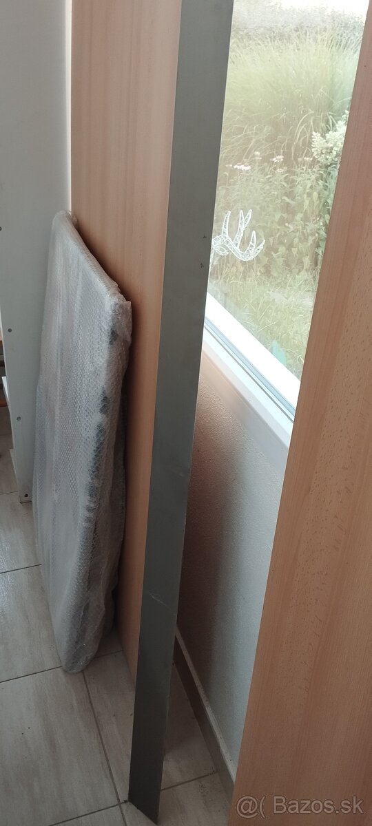 Posuvné dvere