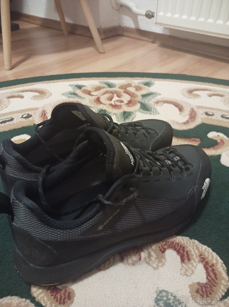 Trekkingové topánky North Face na predaj