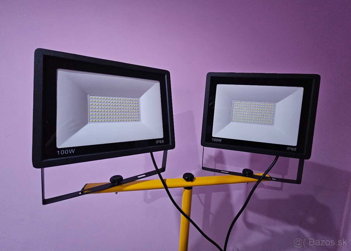 Led reflektory na stojane 2×50w ,2×100w
