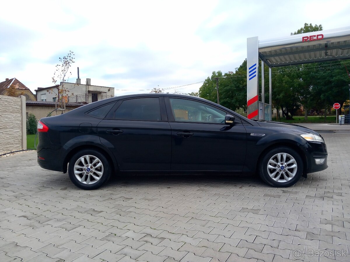 FORD MONDEO 2.0TDCI FACELIFT GHIA.