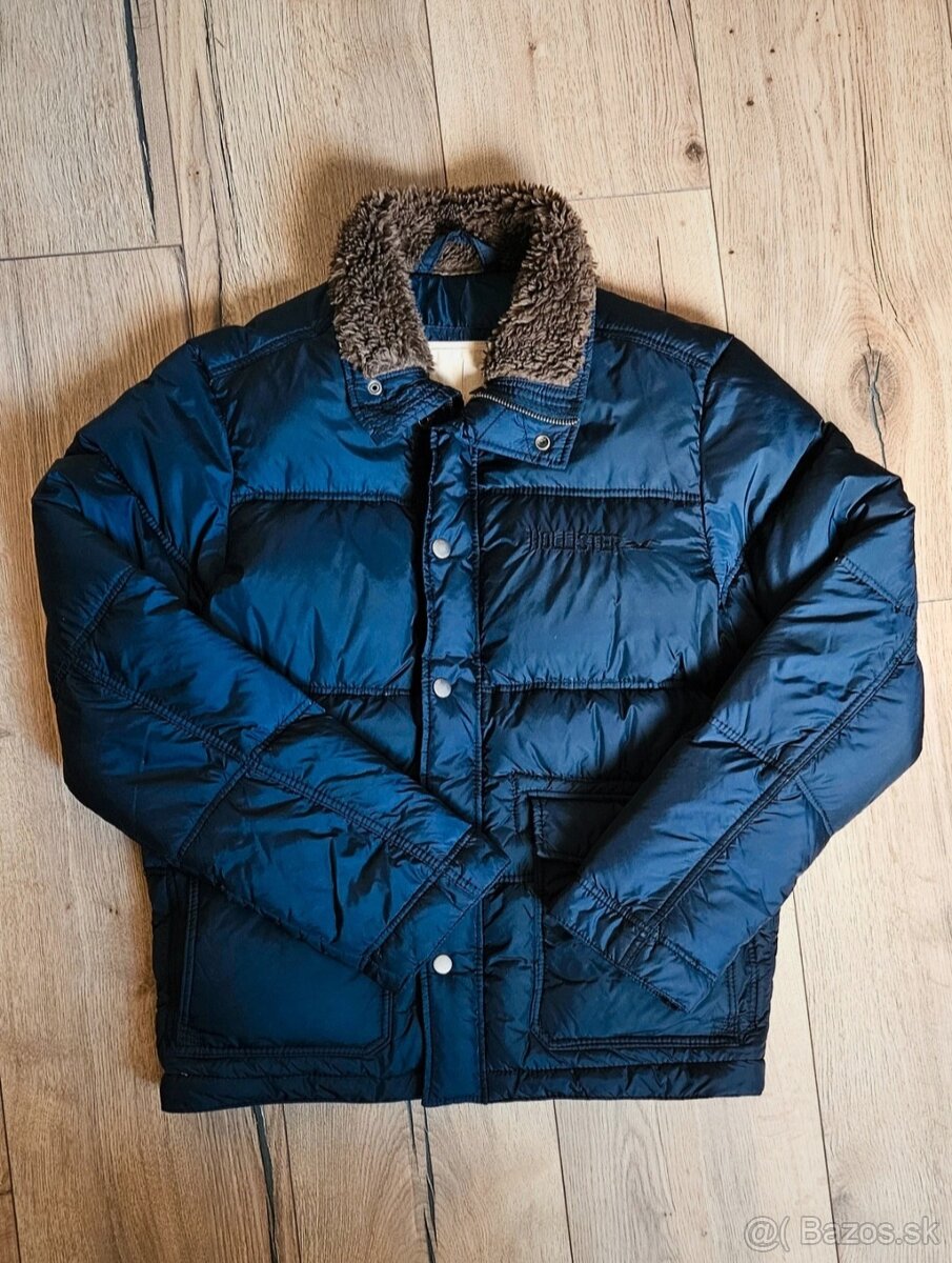 Panska paperova bunda zn.Holister