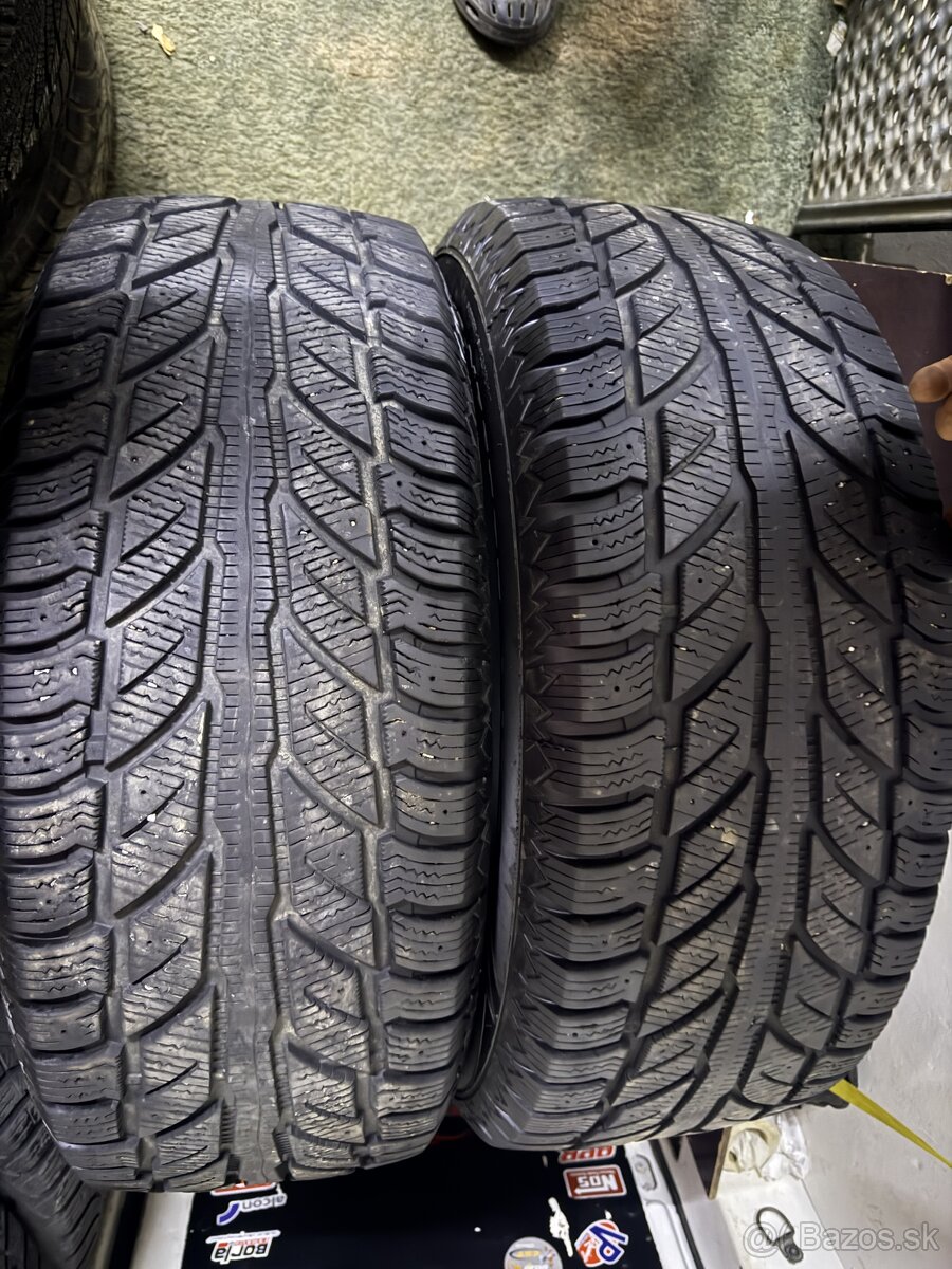 Predám pneu 265/65 R18