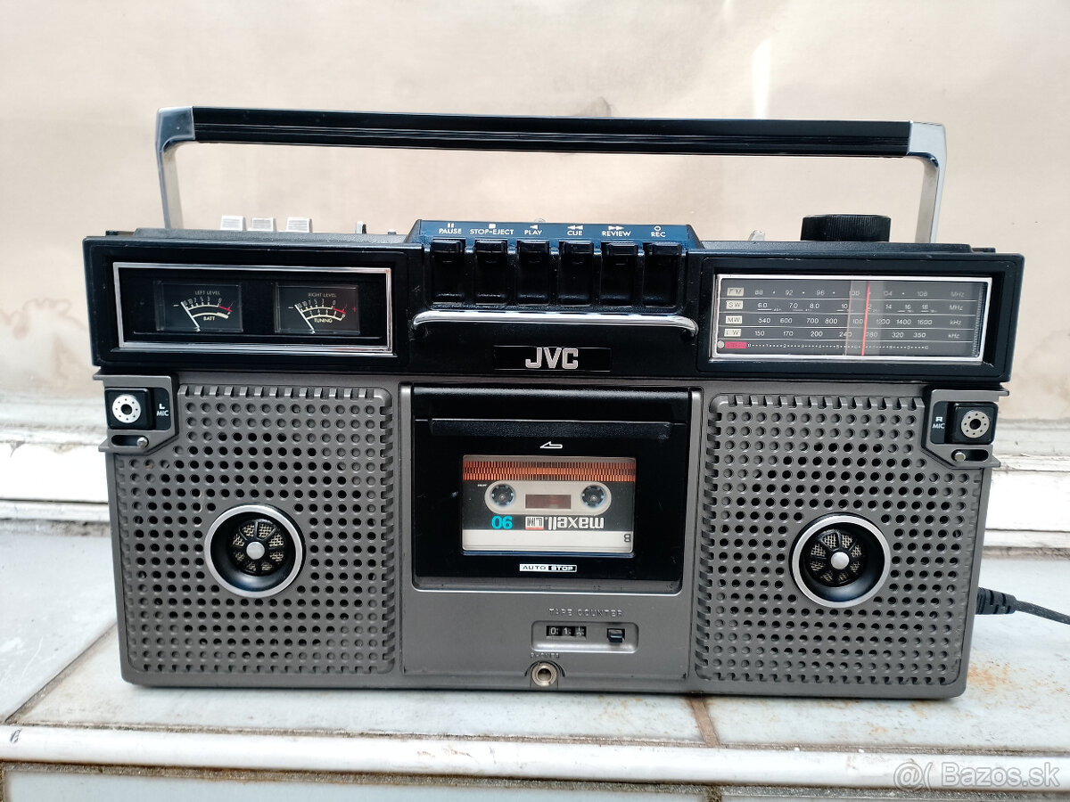 JVC RC 717L